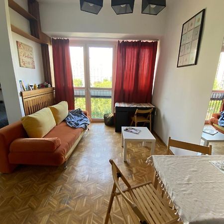 Ohmyhome - Sunny Apartment In City Center Warsaw Luaran gambar